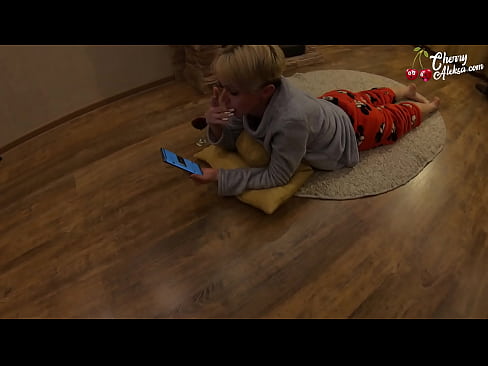 ❤️ Gekke Blondine Pijpt Enorme Pik en Stuitert Er Op - Anale Seks ❤ Super sex at us nl.hentai-id-tv.ru ❌